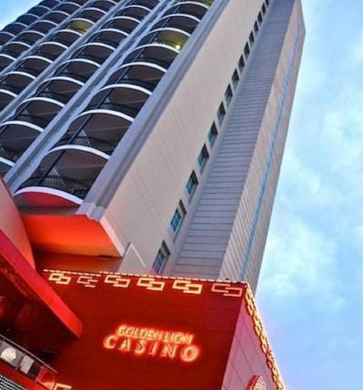 online casino host